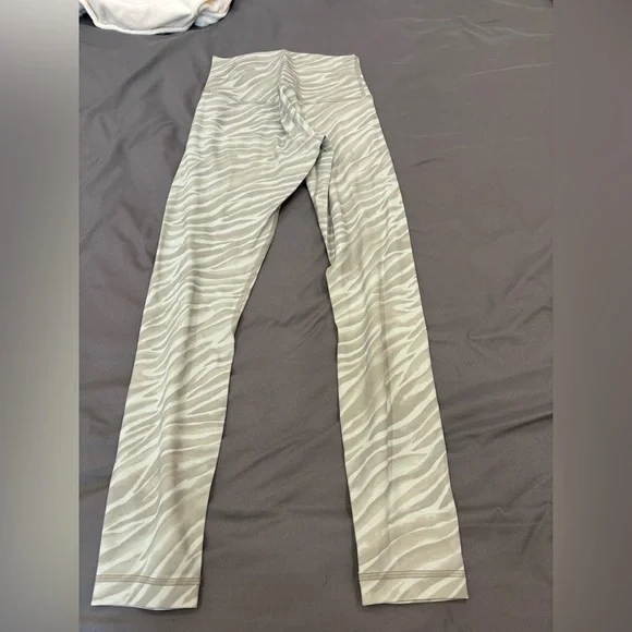 Align 25 - Picture 2 of 3